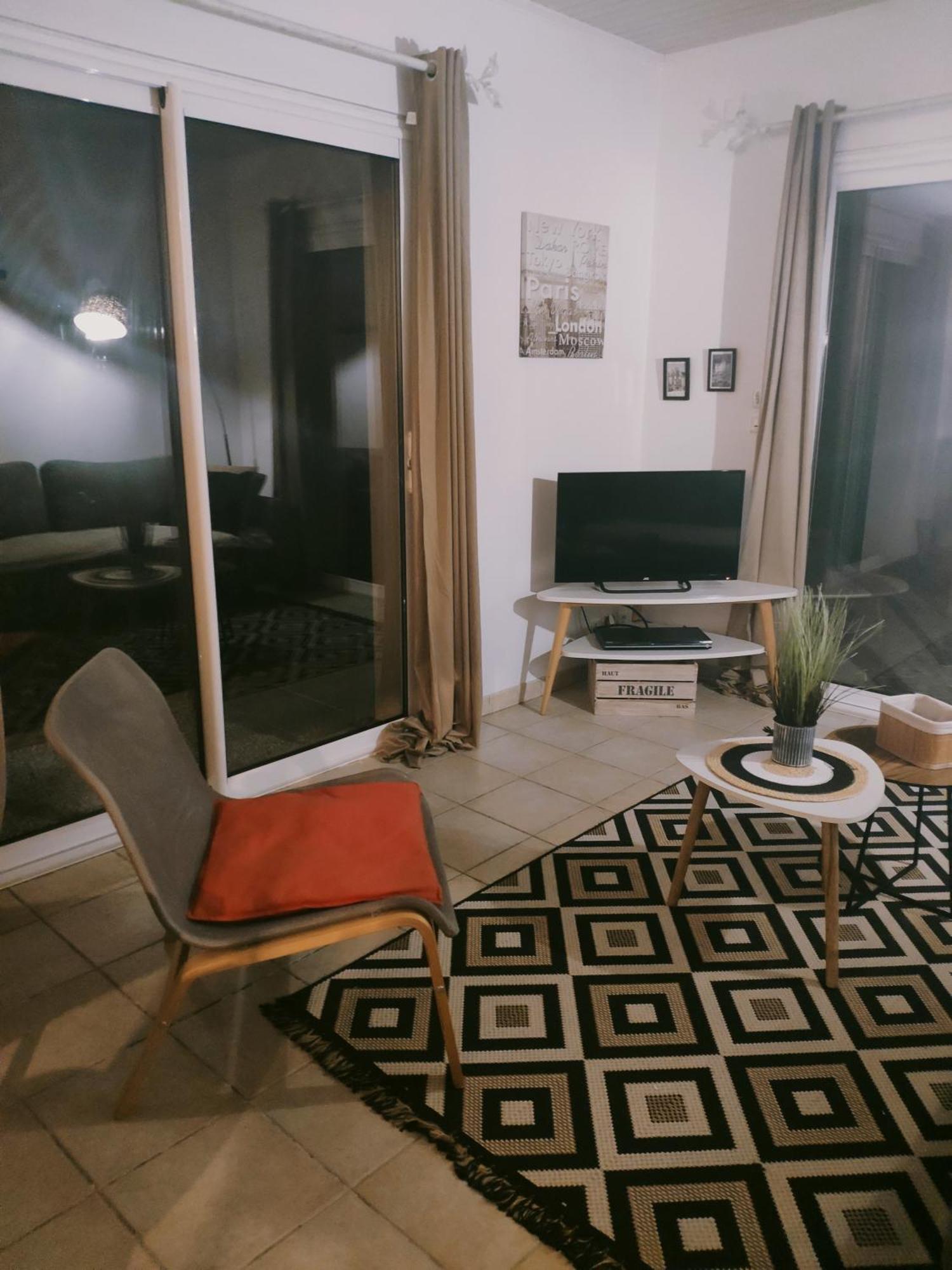 Maison 3 Etoiles Avec Piscine Et Jacuzzi Exterieur Pres De Sarlat Saint-Vincent-le-Paluel 외부 사진